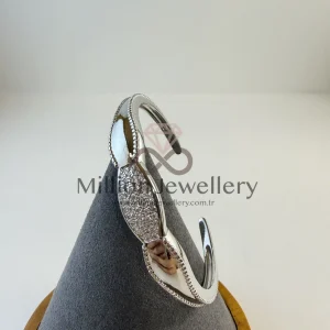 Vip Bileklik MJ-A00157